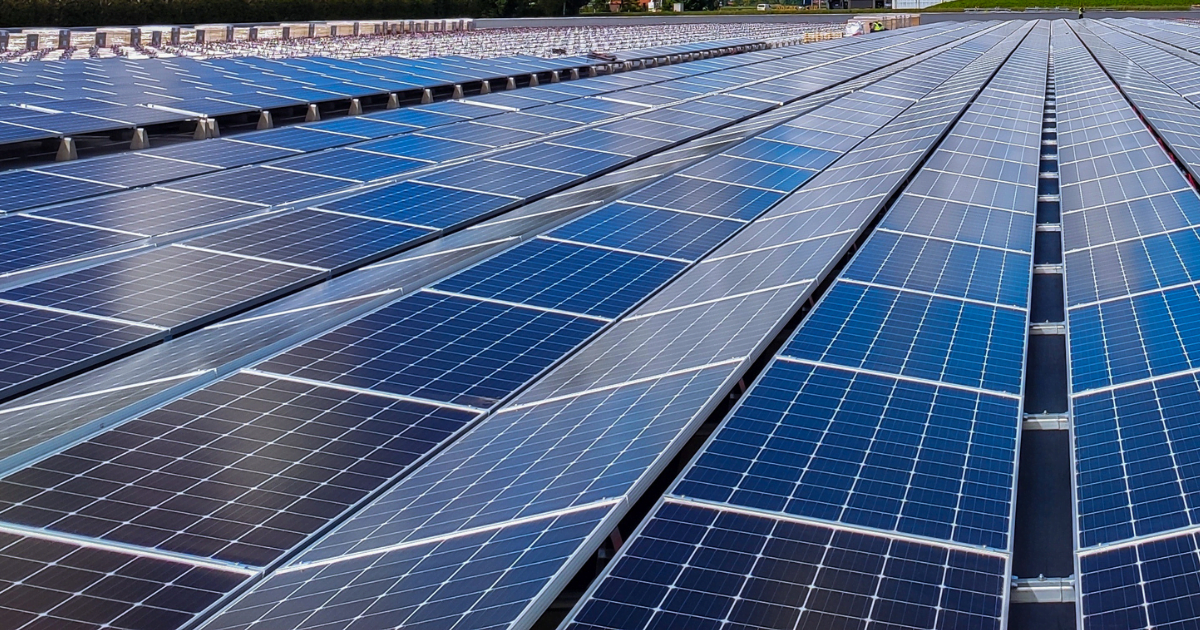 5 Ways that Residential and Commercial Solar Systems are Different 1 Commercial Solar Installation Perth